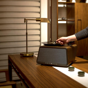 HYM Seed – All in one Turntable System with Bluetooth - Walnut